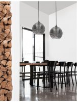 NOVA LUCE závěsné svítidlo JERARDO kouřové sklo s bublinkami uvnitř černý kov E27 1x12W IP20 bez žárovky 8436411 NOVA LUCE závěsné svítidlo JERARDO kouřové sklo s bublinkami uvnitř černý kov E27 1x12W IP20 bez žárovky 8436411