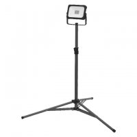 LEDVANCE LED pracovn� reflektor na stativu 20 W 6500 K 2000 lm nab�jec� stm�vateln�