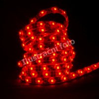 McLED LED p�sek SMD3528 �erven�, DC12V, IP54, 10mm, b�l� PCB p�sek, 120 led/metr 121.232.10.0