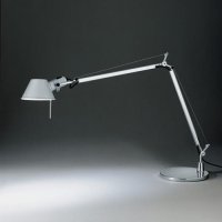 Artemide TOLOMEO stoln� ��rovk. b�l� 220V bez podstavce A004420