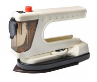 Cestovn� napa�ovac� �ehli�ka TAKORA B-888STI, 700W, teflonov� �ehl�c� plocha