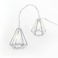 ACA Lighting "kovov� diamanty", 10 LED dekora�n� �et�z na baterie (3xAA) + �asova� (6ON/18OFF), tepl� b�l�, st��brn�, kov, IP20, 135+30cm �ir� p��vodn� kabel FMSDIAM10WW2AT